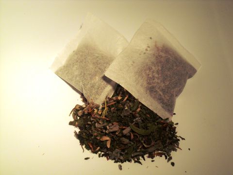 Muscle,Rescue,Bath,Tea,bath, tea, muscle, rescue, clover, yarrow, nettle, peppermint