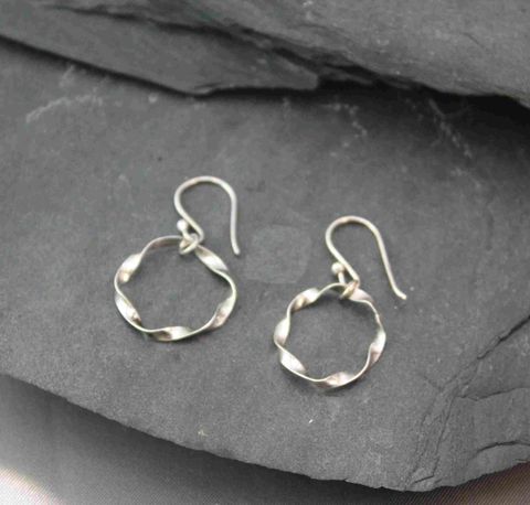 Drop,earrings,Silver jewelry, silversmithing sterling jewelry,sterling silver, handmade