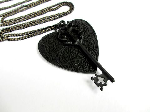 Steampunk,Black,Heart,Pendant,with,Key,steampunk necklace,matte black heart pendant,heart pendant,key pendant,black chain,black necklace,steampunk jewelry