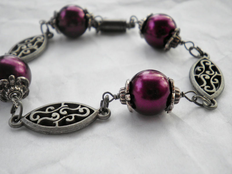 Deep Purple Pearl and Gothic Gray Bracelet - product image