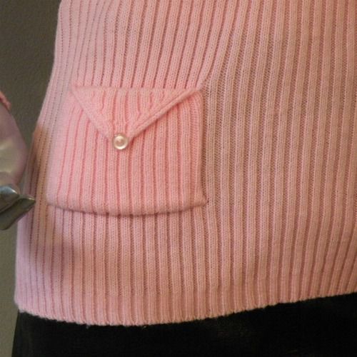 SALE - WAS $38.00! - 60s Brass in Pocket Sweater    Small - product image  