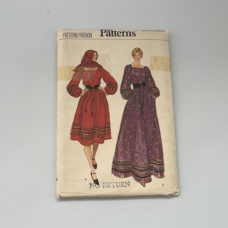 70s Vintage VOGUE PATTERN NO. 9688 Peasant Dress & Belt 38b/30w - product image