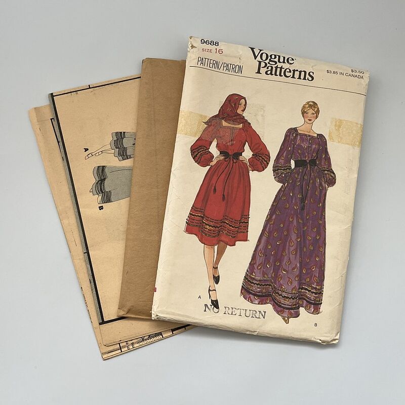 70s Vintage VOGUE PATTERN NO. 9688 Peasant Dress & Belt 38b/30w - product image