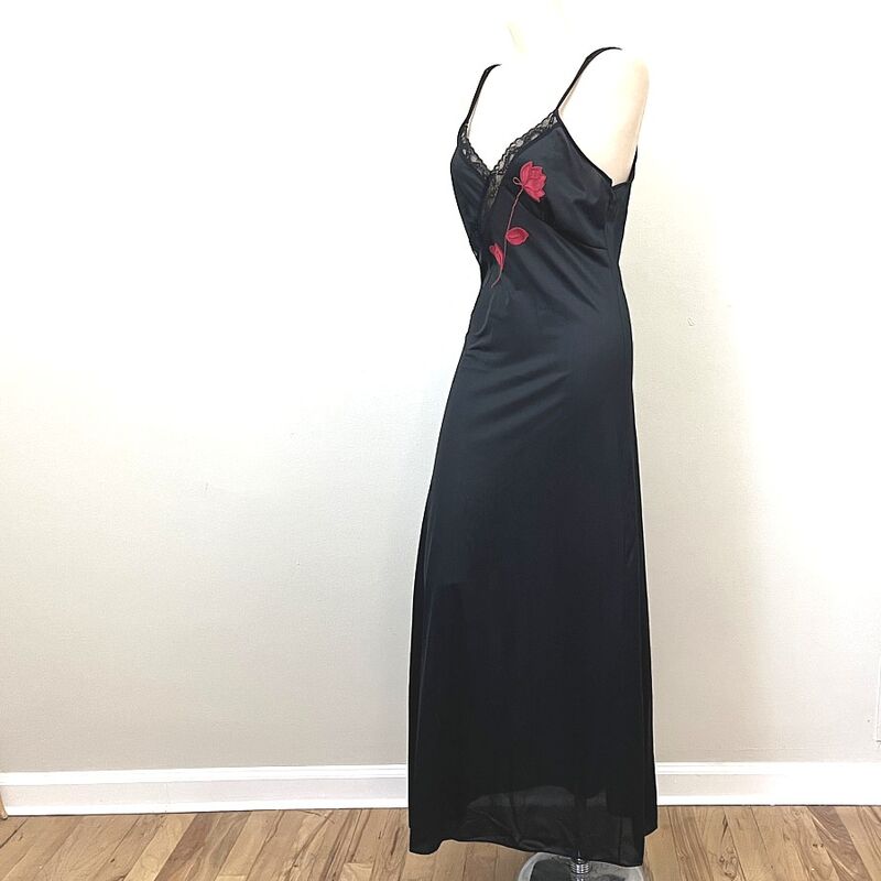 80s Vintage Black & Red Flower Applique Long Nightgown Medium - product image