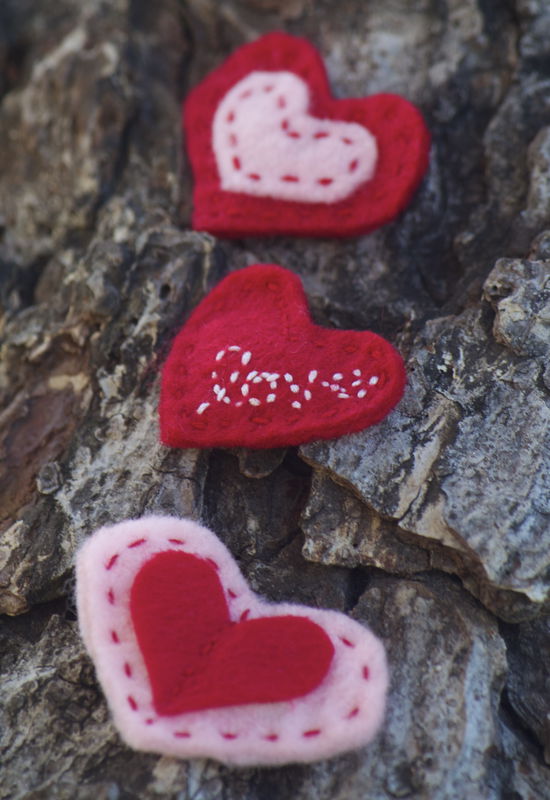 Valentine's Day Heart Felt Hair Clips Set of 3 lily & gus