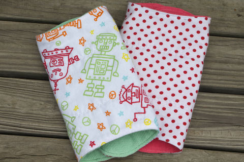 Robot,burp,cloth,set,of,2,Burp_cloth,spit_rag,prefold_diaper,diaper_cloth,baby_shower,baby_gift,hand_dyed,robots,baby