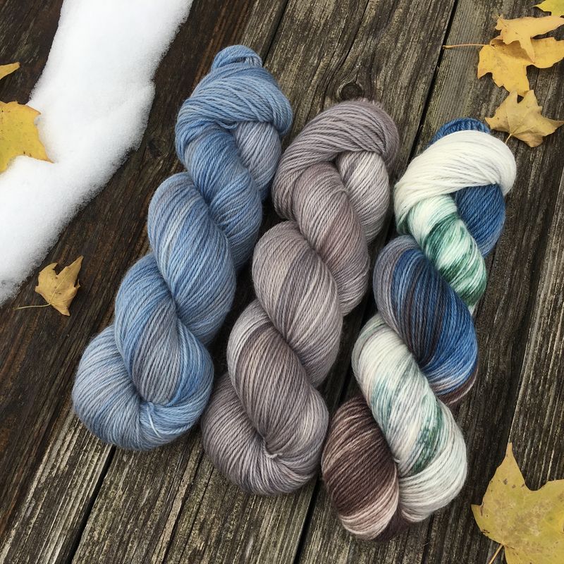 Blue Barn in Winter KIT - product images
