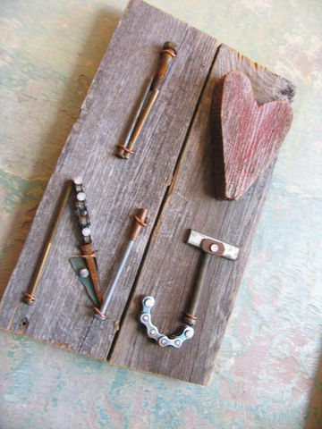 I,Heart,...,Sign,Love sign, metal, wood, salvage, scrap metal, reclaimed art, recycled art, I heart