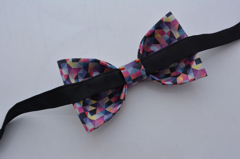 80s Triangle Bow Tie Laserbeans