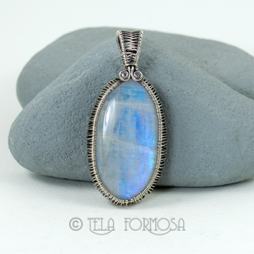 rainbow moonstone