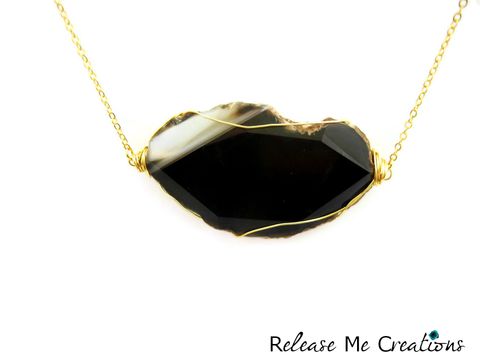 Black,Agate,Gold,Wire,Caged,Gemstone,Necklace