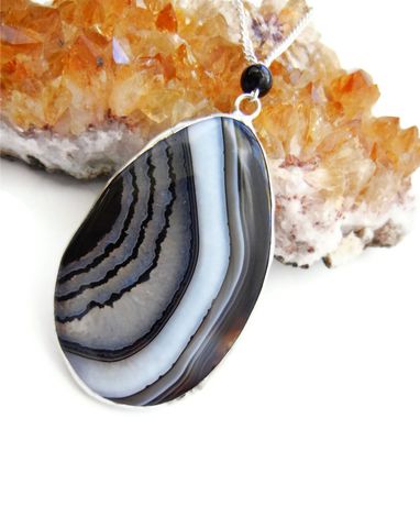 Black,and,White,Onyx,Agate,Necklace,onyx agate, black, white, black onyx, necklace, jewelry, for her, gift, release me creations, gemstone, healing jewelry, metaphysical