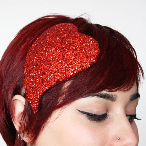 Valentine,Heart,Fascinator,,Burlesque,,Various,Colours,Accessories,Hat,Women,fascinator,valentine,heart,glamour,love,burlesque,pin_up,janine_basil,uk,glitter,heart_hat,glitter_fascinator,headpiece,wire,buckram,clitter,cotton_wadding,felt