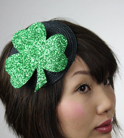 Shamrock,Hat,burlesque,fascinator,green,glitter,Holidays,St_Patricks,hat,shamrock,irish,fun,sparkle,black,janinebasil,indiejteam,uk,buckram,wire,glitter_fabric,felt