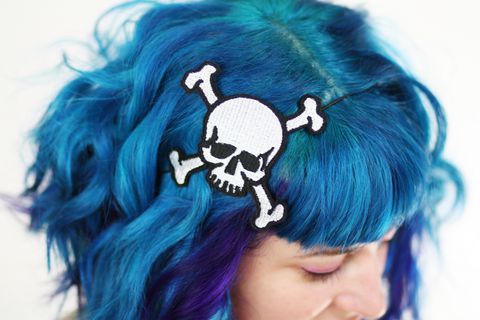 Skull,&,Cross,Bones,Headband,,White,and,Black,,Accessories,Hair,Headband,women,headband,janine_basil,skull,cross_bones,pirate,rockabilly,skull_headband,pirate_bones,pirate_headband,skull_and_cross_bone,tattoo_inspired,white_headband,polyester_felt,rayon_thread,elastic