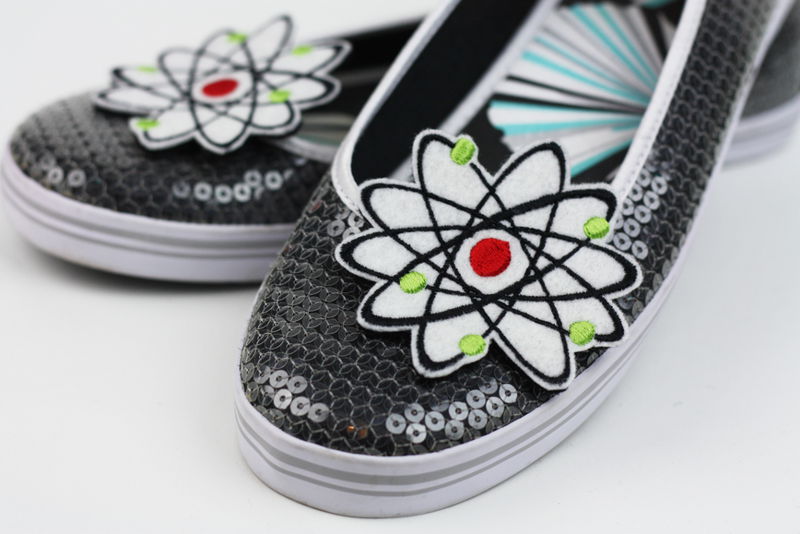 Geek Atom Shoe Clips, Boron Atom - product images  of 
