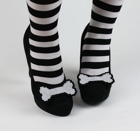 8,Bit,Bone,Shoe,Clips,,Pixel,Bones,shoe clips, geek, cute