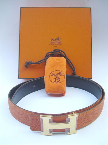 Hermes,Togo,H,Gold,Buckle,Orange,Belt,Reversible,Pre,Owned,authentic genuine Hermes belt, Hermes belt size 90, hermes reversible leather belt, pristine condition, pre owned hermes H togo gold buckle orange leather belt, designer orange belt, signature orange belt, Hermes H Togo Belt, Hermes Gold H Buckle