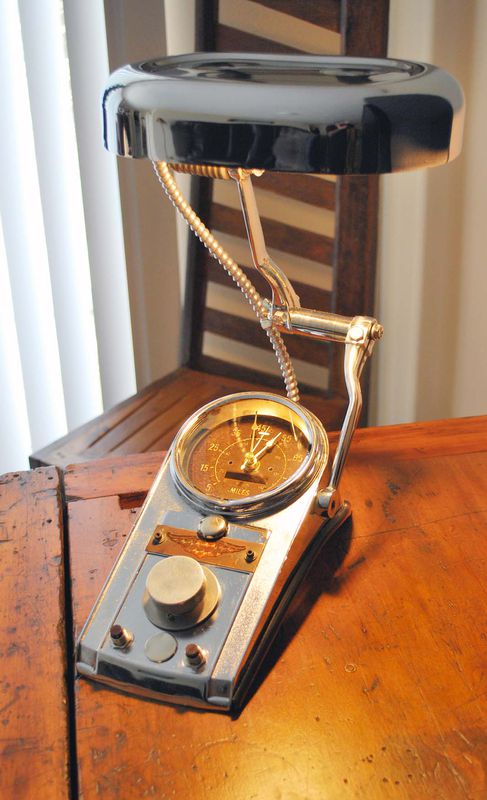 Shovelhead Dash Lamp & Vintage Speedo Clock - alternate image 1