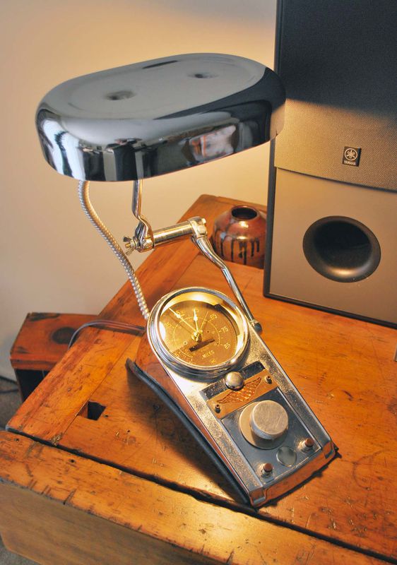 Shovelhead Dash Lamp & Vintage Speedo Clock - alternate image 2