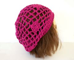 Boysenberry,Pink,Lace,Slouch,Hat,Bamboo,Wool,bamboo wool, lace slouch hat, pink slouch hat, boysenberry pink, fishnet lace hat, diamond motifs, flower motif