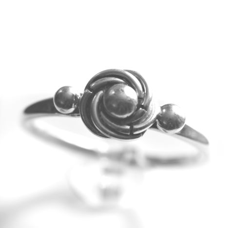 Handmade,silver,'silver,pearl',ring,with,narrow,band,silver ring, silver pearl, handmade, norbert abel, west cork crafts