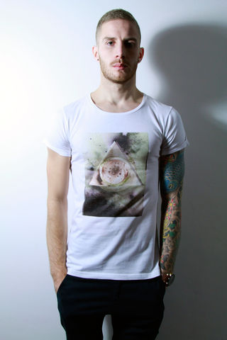 Warped,trikki, indian ink, illuminati, dreamcatcher streetwear, scoop neck, low cut, wide collar, indie, festival, premium, t-shirt, cathedral, grunge, punk, fashion, style, london