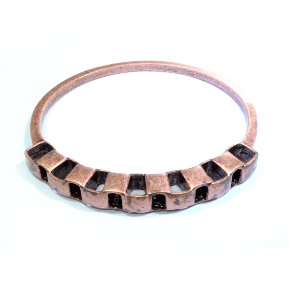 BRONZE TONE DECORATIVE CUBE CHAIN BRACELET - product image