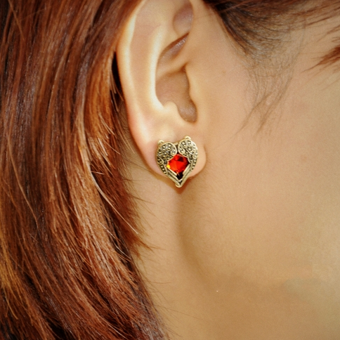 HEART WITH WINGS EARRING - product image