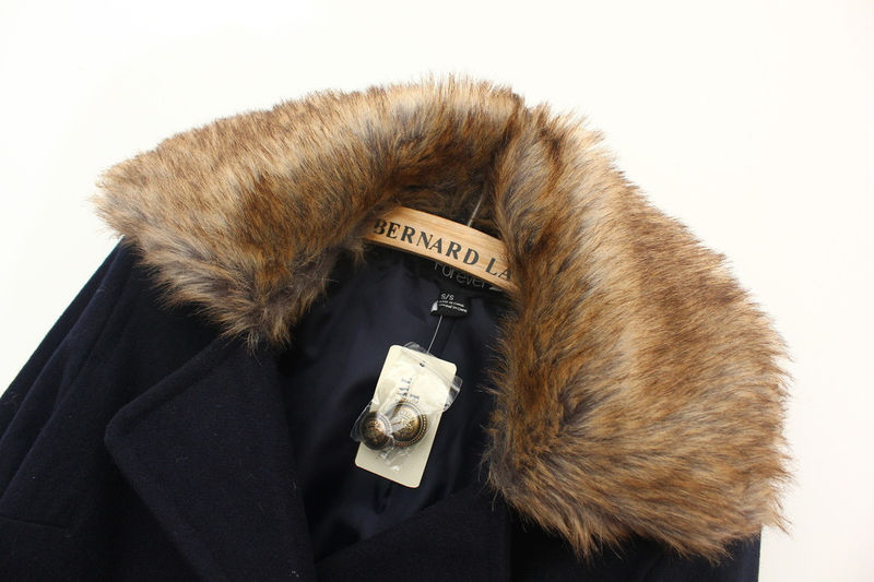 DOUBLE BREAST FUR COLLAR COAT - product image