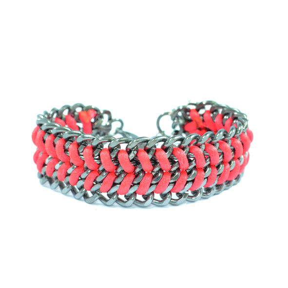 DARK SILVER CHAIN WITH WOVEN PINK STRING BRACELET - product image