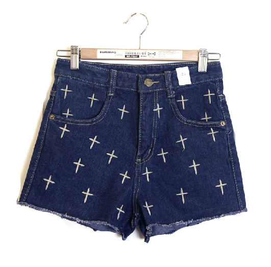 NAVY CROSS PATTERN DENIM SHORTS - product image