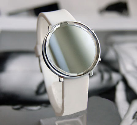 MINIMAL ROUND WATCH - WHITE - product image