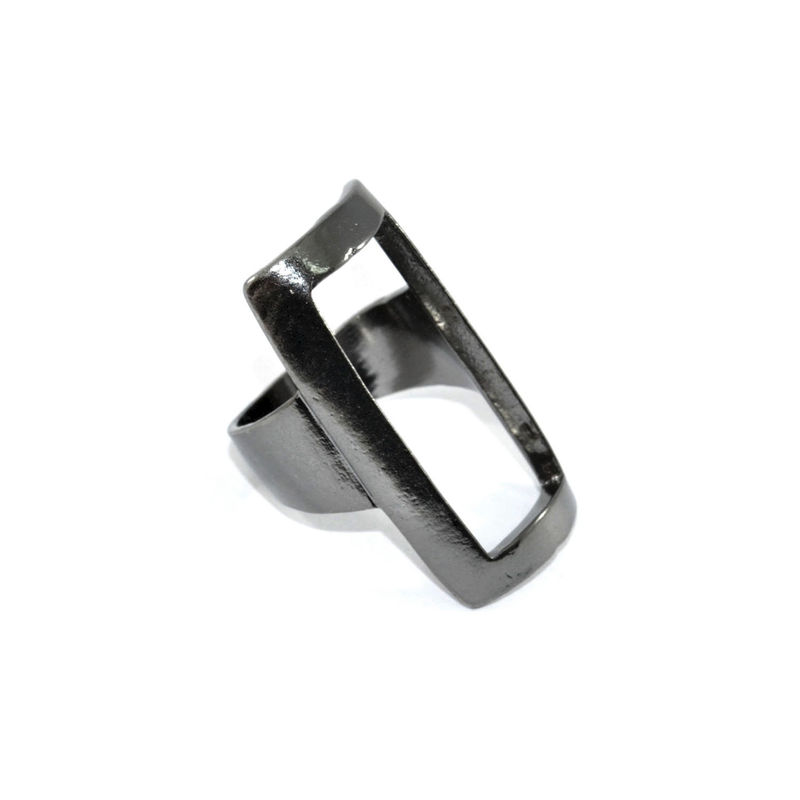 HOLLOW RECTANGLE RING - product image