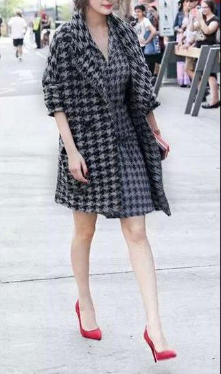 DOG TOOTH COAT - product image