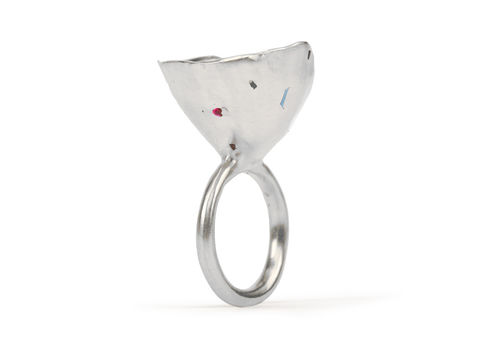 Mabel,Hasell,-,Floating,Gems,Ring,3,Mabel Hasell, Lapel, Pendant, Jewellery, silver, gold, ring, jewelery, jewelry