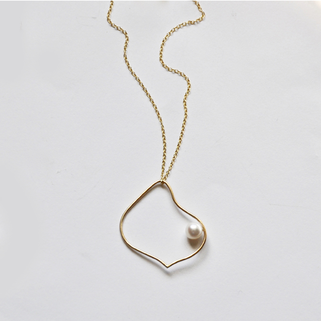 pearl jewellery by Katerina Damilos