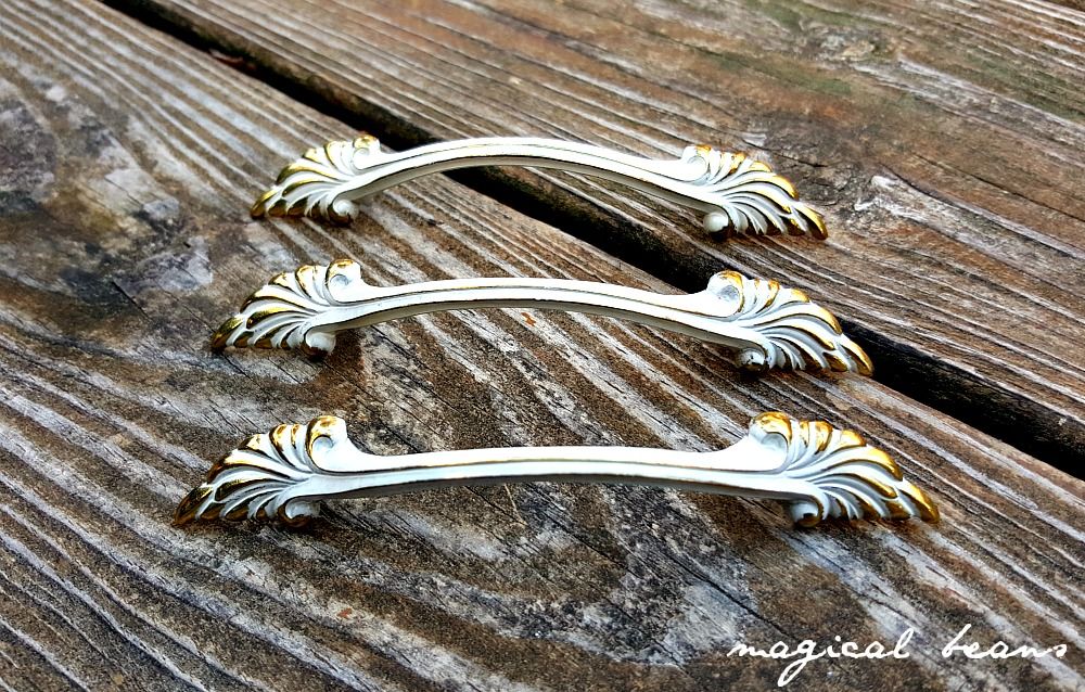White Gold French Provincial Drawer Pulls White Gold French Provincial Drawer Pulls