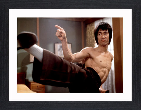 Bruce,Lee,-,02,Picture, Photo, Photograph, Print, Framed Photograph, Pop Art, Icon, Black&White, B&W, Black & White, Bruce Lee, martial arts, philosopher, film director, film producer, screenwriter, Jeet Kune Do, pop culture, pop culture icon, Enter the dragon