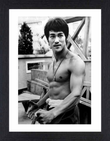 Bruce,Lee,-,03,Picture, Photo, Photograph, Print, Framed Photograph, Pop Art, Icon, Black&White, B&W, Black & White, Bruce Lee, martial arts, philosopher, film director, film producer, screenwriter, Jeet Kune Do, pop culture, pop culture icon, Enter the dragon