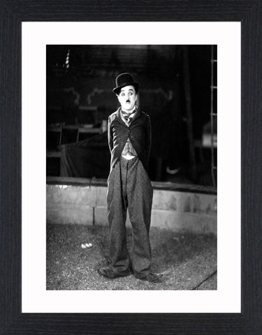 Charlie,Chaplin,-,01,Picture, Photo, Photograph, Print, Framed Photograph, Pop Art, Icon, Black&White, B&W, Black & White, comic actor, film director, composer, silent film era, Silent Film, mime, slapstick, visual comedy routines, American Film Institute, screen legend