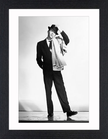Frank,Sinatra,-,02,Picture, Photo, Photograph, Print, Framed Photograph, Icon, B&W, Frank Sinatra, actor, singer, film, rat pack, idol, bobby soxers
