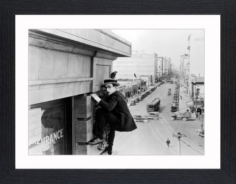 Harold,Lloyd,-,03,Picture, Photo, Photograph, Print, Framed Photograph, Icon, B&W, silent films, talkies, Harold Lloyd, Safety Last, comedian, silent film, stunts, 1920's