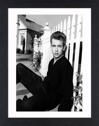 James,Dean,-,05,Picture, Photo, Photograph, Print, Framed Photograph,  Icon, B&W, James Dean, Film Actor, icon, James Byron Dean, cultural icon, Rebel Without a Cause, Jim Stark, Cal Trask, East of Eden, Jett Rink, Giant, car crash, posthumous Academy Award