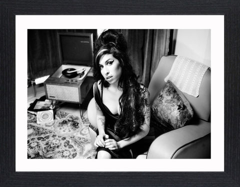 Amy,Winehouse,-,01,Picture, Photo, Photograph, Print, Framed Photograph,  Icon, Amy Winehouse, Frank, Back to Black, Mercury Prize, grammy, rehab, pop star