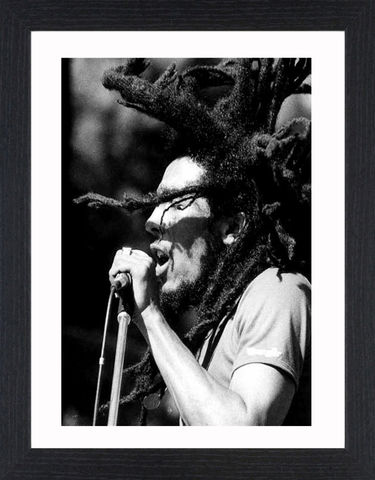 Bob,Marley,-,01,Picture, Photo, Photograph, Print, Framed Photograph,  Icon, B&W, Bob Marley,  Robert Nesta Marley, Jamaican,  singer-songwriter, musician, rhythm guitarist, lead singer, ska, rocksteady, reggae, Bob Marley & The Wailers, reggae music, Rastafari, I Shot t
