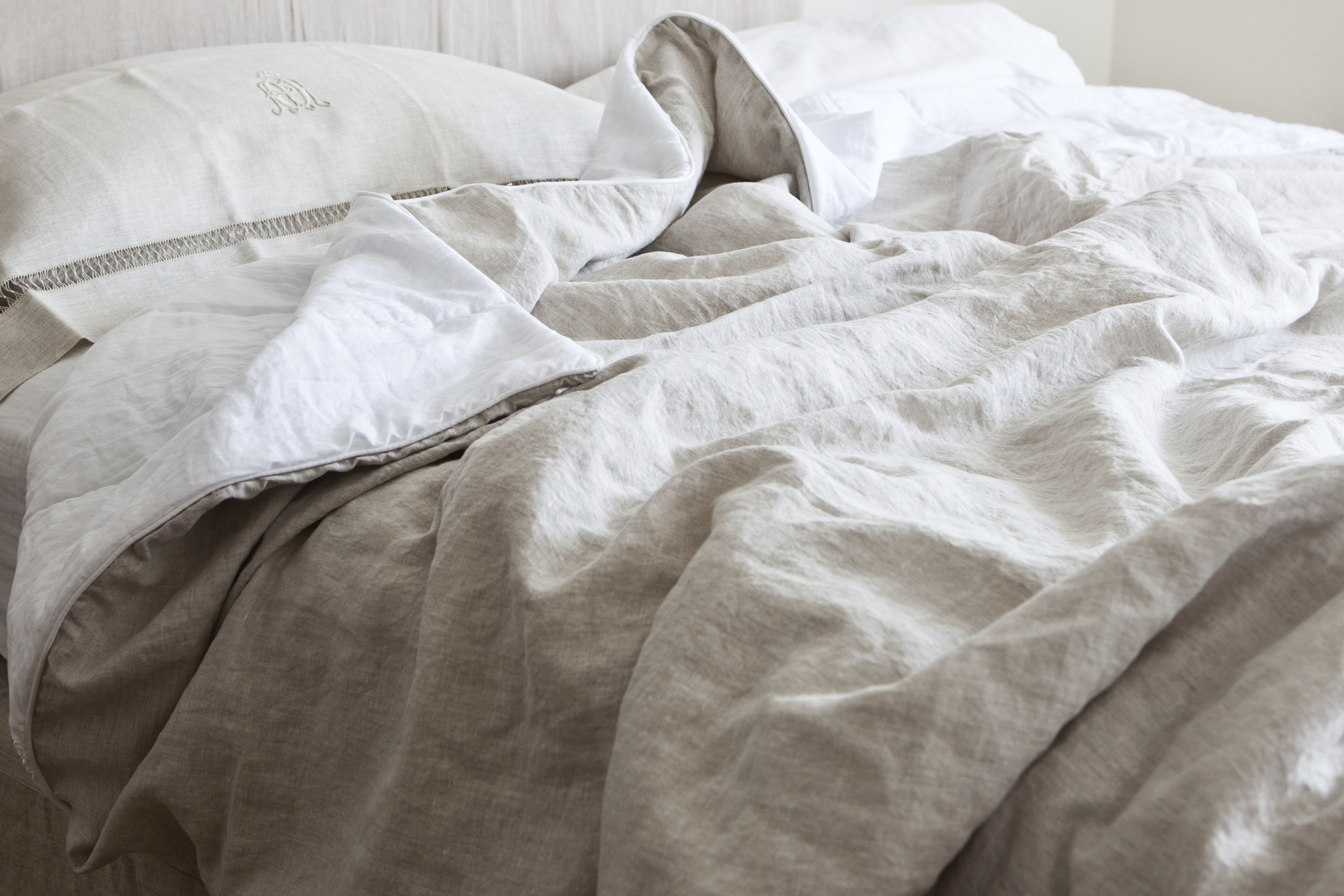 luxury linen blanket with piping and monogram