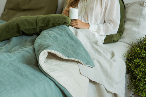 handmade linen blanket with piping