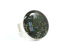 Green,Recycled,Motherboard,Ring,Circuit board, Recycled, Computer, Motherboard, Necklace, Geek, IT Specialist, Black, Green, Intel, Microprocessors, Computer Chips, computer part jewelry