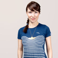 Boot,auf,der,Welle,T-Shirt, Necklace